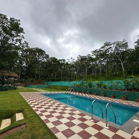 The Mallika Holidays Mananthavady Exterior foto